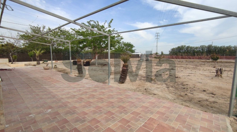 Valencia - Mareny de San Lorenzo - 2059m2
