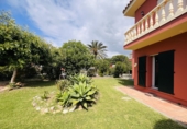 Vil·la amb terreny en venda a Algesires ref.: TR234551 foto