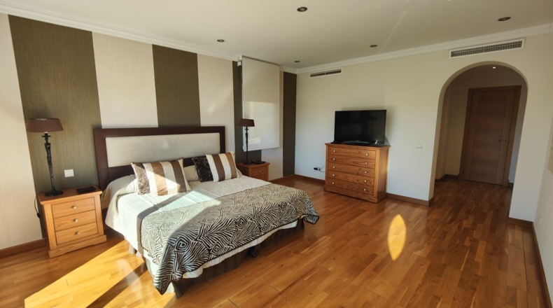 Cádiz - San Roque - 1100m2