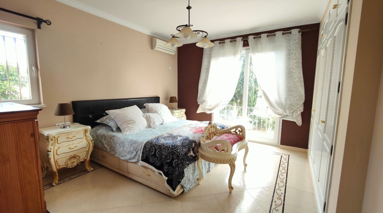 Cádiz - San Roque - 1400m2