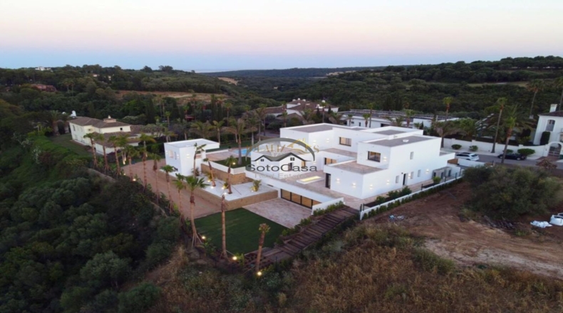 Cádiz - San Roque - 3278m2