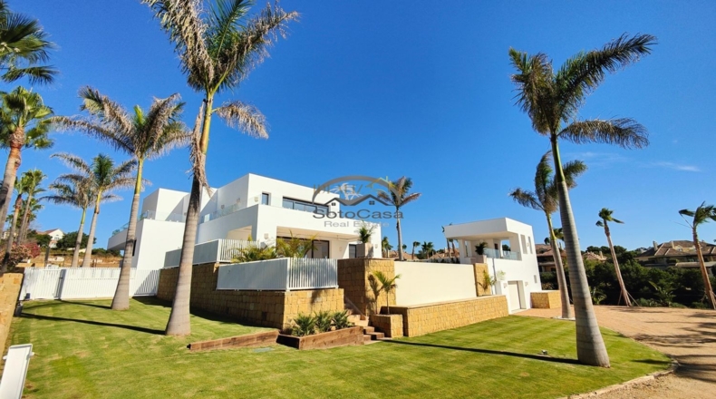 Cádiz - San Roque - 3278m2