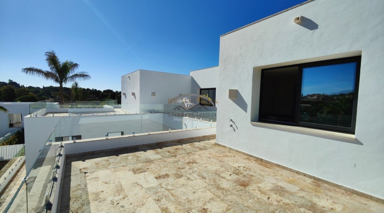 Cádiz - San Roque - 3278m2