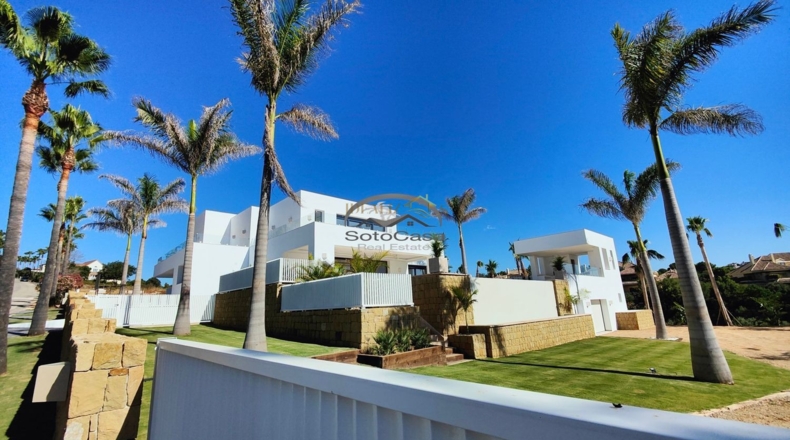 Cádiz - San Roque - 3278m2