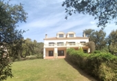 Chalet independiente con terreno en venta en San Roque ref: TR185509 foto