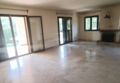 Chalet independiente con terreno en venta en San Roque ref: TR185509 foto