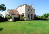 Chalet independiente con terreno en alquiler en San Roque ref: TR276652 foto