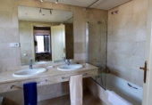 Chalet independiente con terreno en alquiler en San Roque ref: TR276652 foto