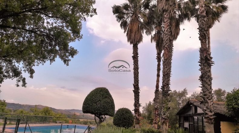 Cádiz - Jimena de la Frontera - 60000m2