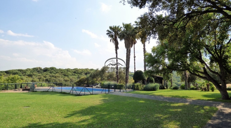 Cádiz - Jimena de la Frontera - 60000m2