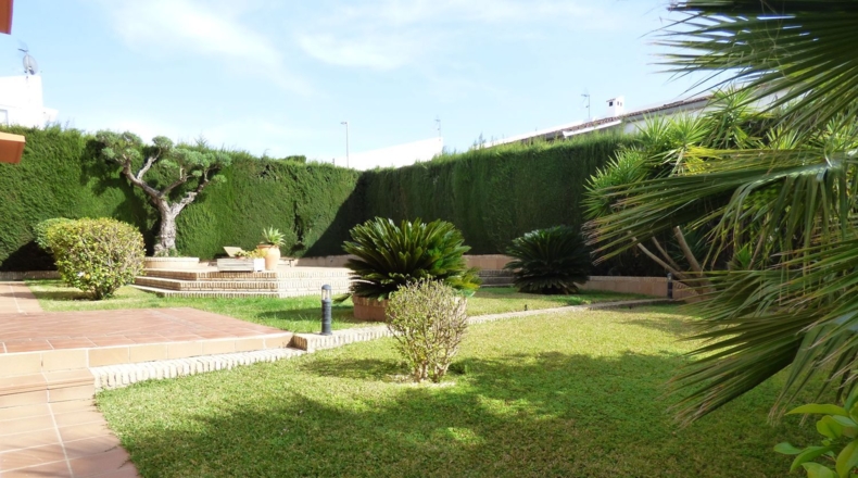 Sevilla - Urbanización "Alquería de Almanzor" - 560m2