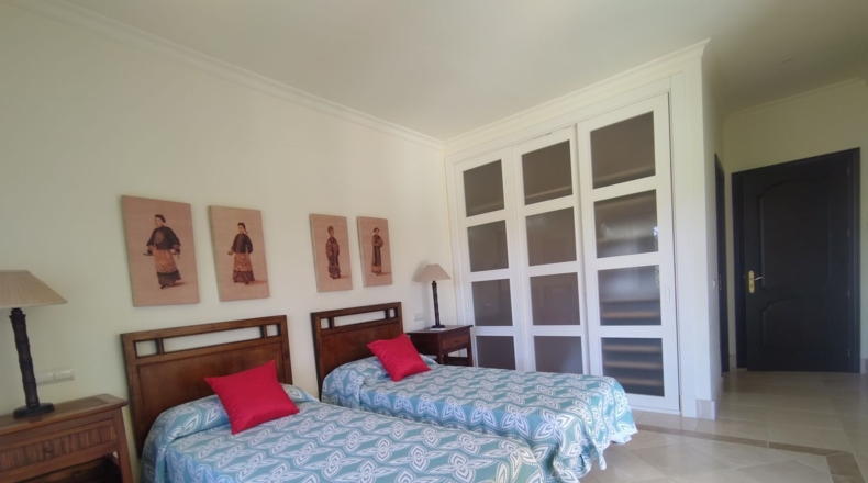 Cádiz - San Roque - 2500m2