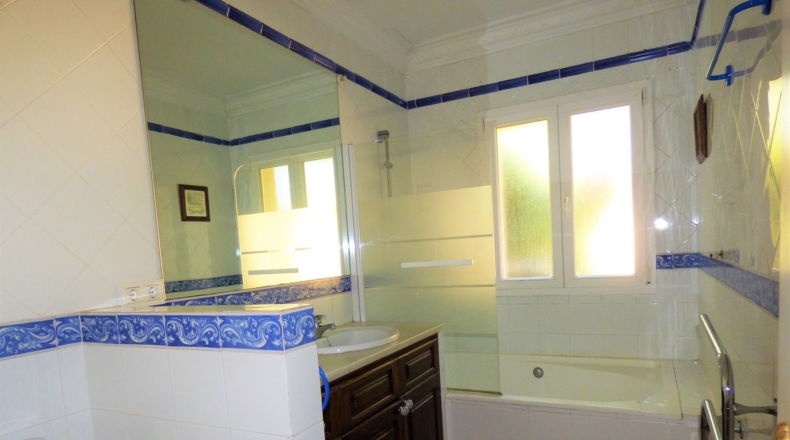 Cádiz - San Roque - 3400m2
