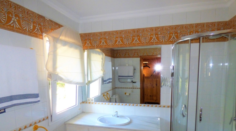 Cádiz - San Roque - 3400m2