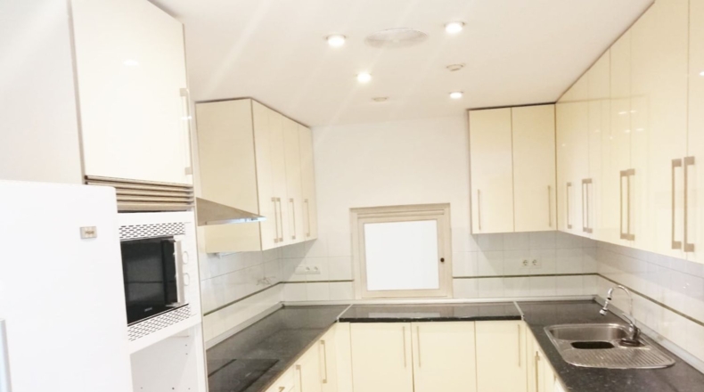 Cádiz - San Roque - 3400m2