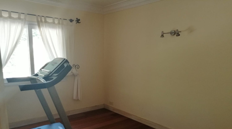 Cádiz - San Roque - 3400m2