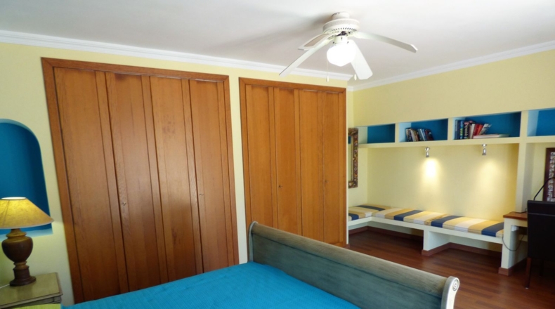 Cádiz - San Roque - 1300m2