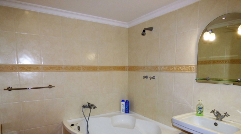Cádiz - San Roque - 1300m2