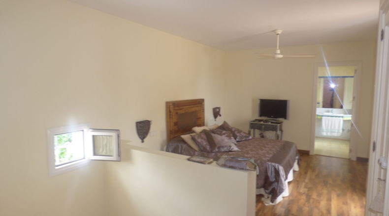 Cádiz - San Roque - 2000m2