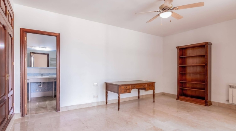 Cádiz - San Roque - 3030m2