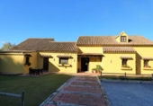 Chalet independiente con terreno en alquiler en San Roque ref: TR264634 foto