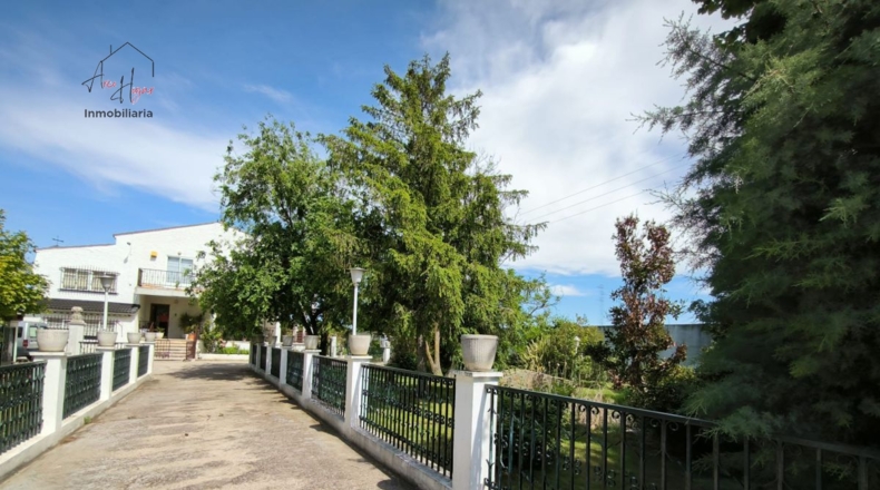 Salamanca - Villares de la Reina - 11750m2