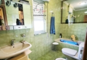 Chalet independiente con terreno en venta en Villares de la Reina ref: TR185477 foto