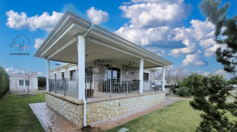Саламанка - San Cristóbal de la Cuesta - 900m2