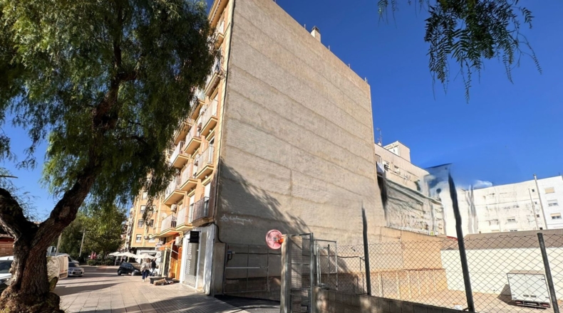 Valencia - Torrente - 701m2
