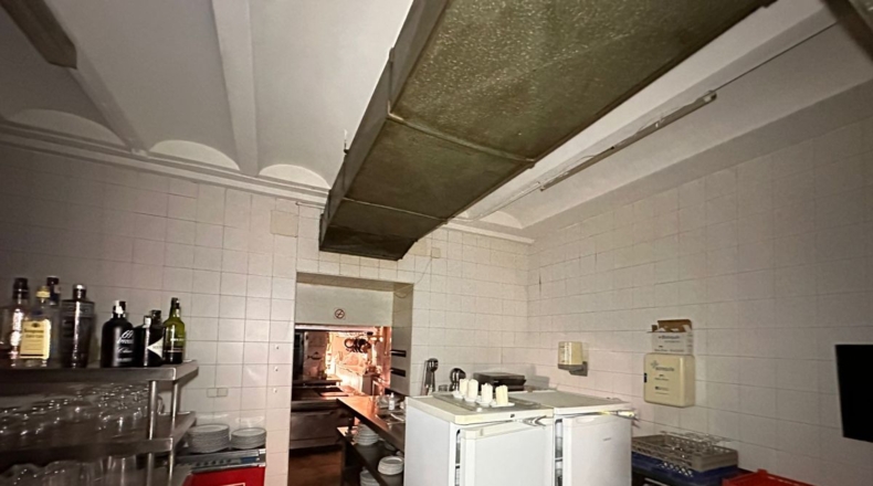 Валенсия - Torrente - 652m2