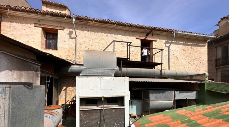 Валенсия - Torrente - 652m2