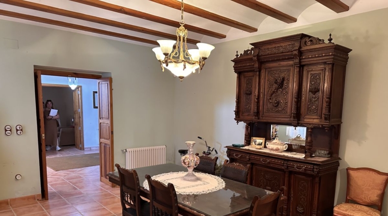 Valencia - Requena - 561m2