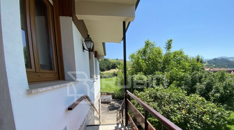 Cantabria - La Bárcena - 900m2