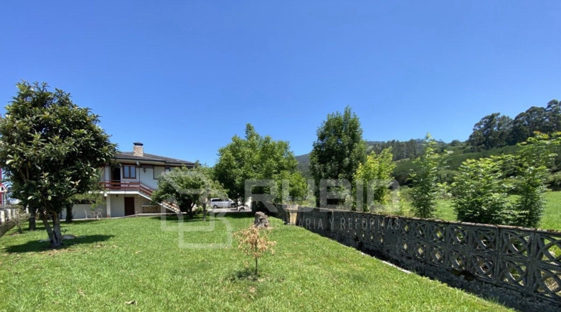 Cantabria - La Bárcena - 900m2