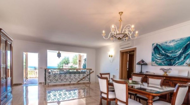 Málaga - Benalmádena - 1500m2
