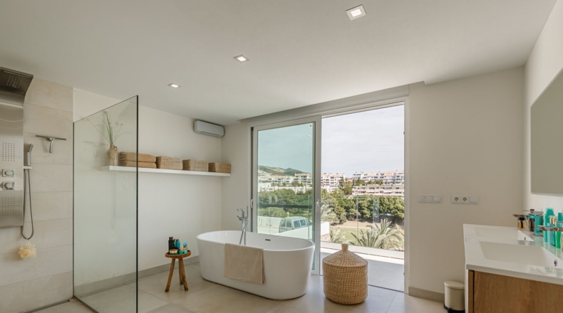 Málaga - Benalmádena - 1221m2
