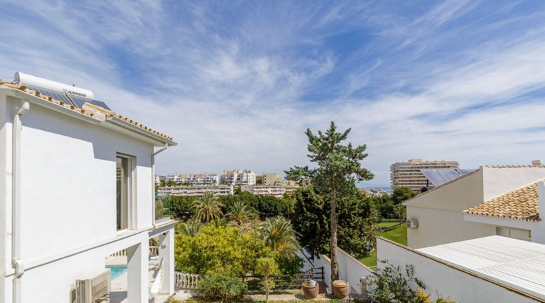 Málaga - Benalmádena - 1221m2