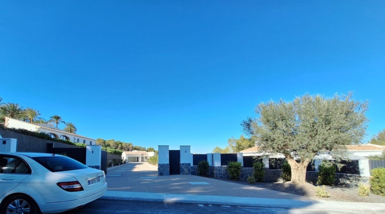 Alicante - Jávea - 2360m2