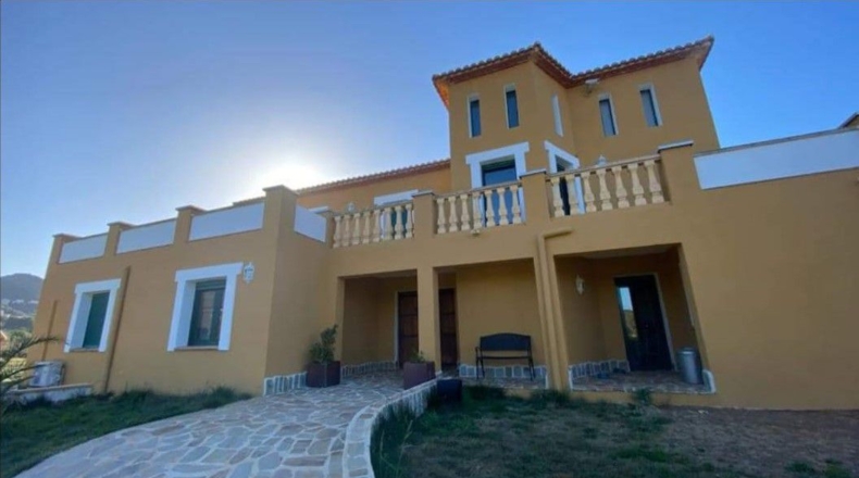 Alicante - Muntanya de la Sella - 8200m2