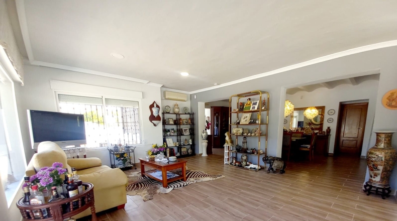 Valencia - Oliva - 7000m2