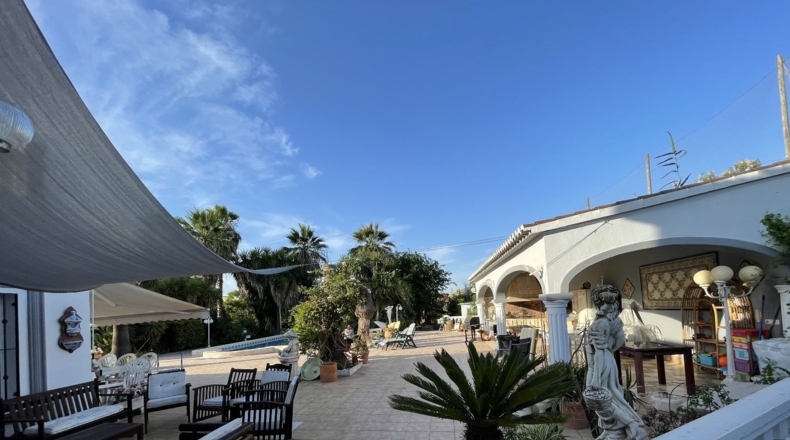 Valencia - Oliva - 7000m2