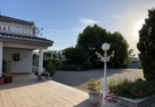 Villa con terreno en venta en Oliva ref: TR111791 foto