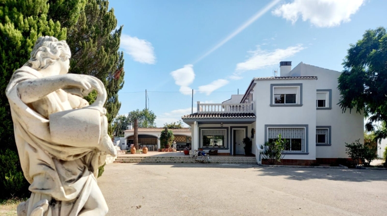 Valencia - Oliva - 7000m2