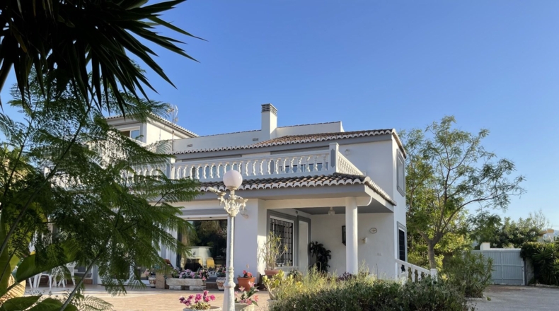 Valencia - Oliva - 7000m2