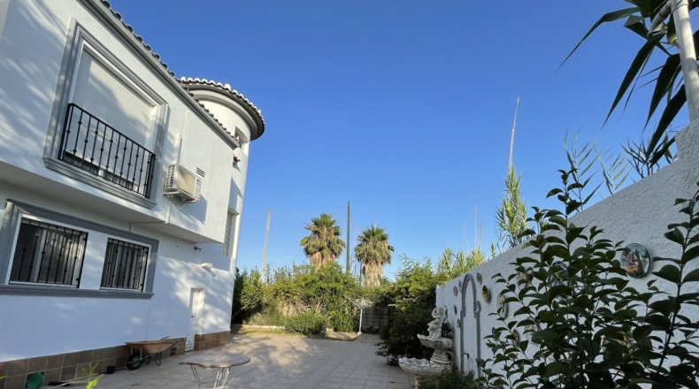 Valencia - Oliva - 7000m2