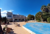Villa con terreno en venta en Oliva ref: TR111791 foto