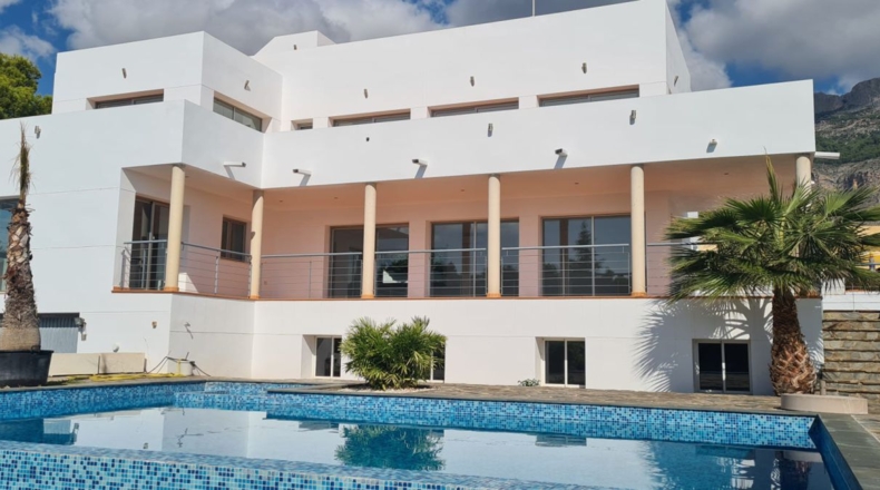Alicante - Altea - 1550m2