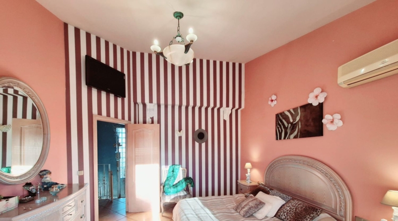 Valencia - Oliva - 900m2