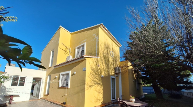 Valencia - Oliva - 900m2