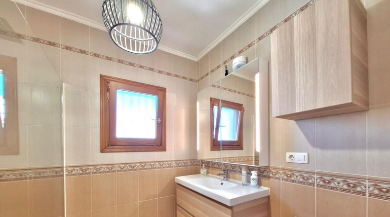 Valencia - Oliva - 400m2